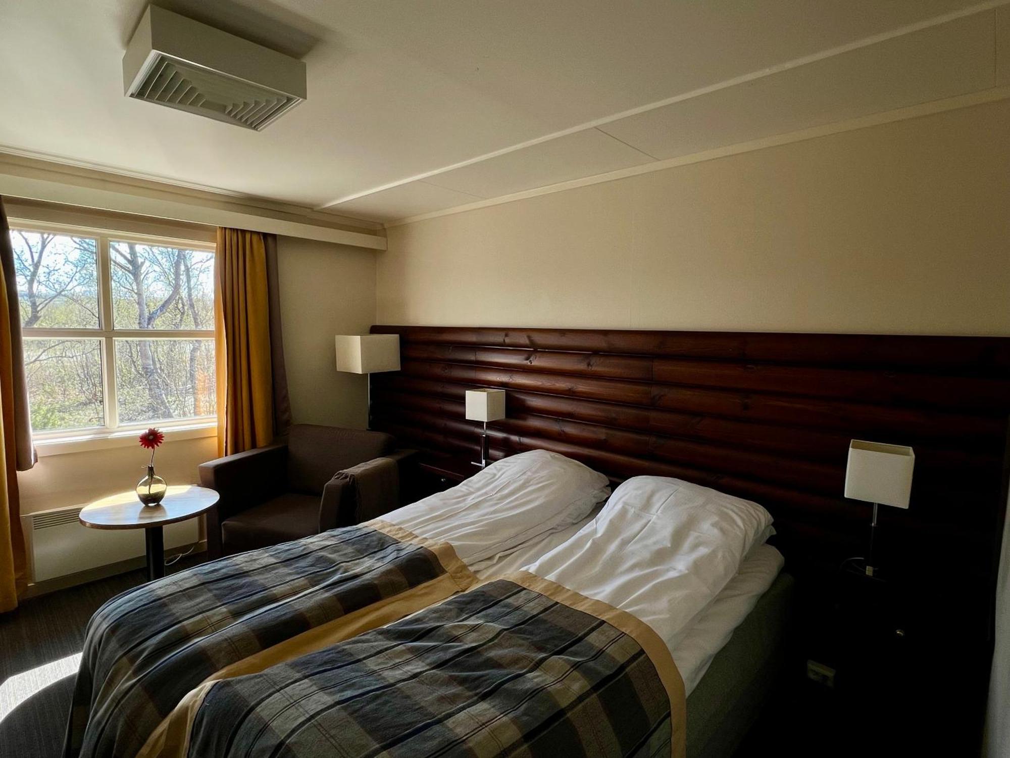 Lakselv Hotel Kültér fotó